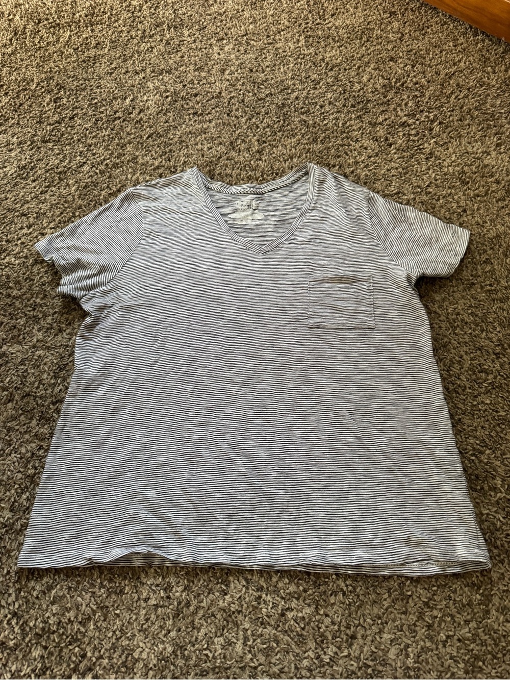 Time and Tru Women's Short Sleeve V-Neck Pocket Tee in White and Gray Stripe